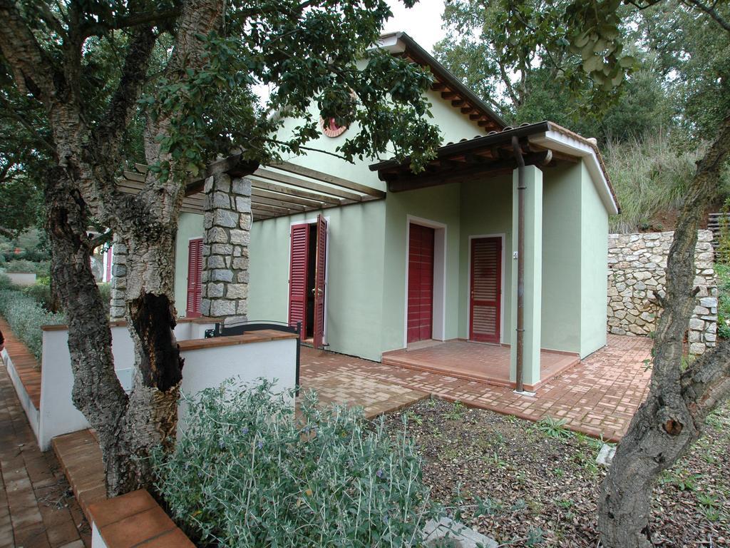 Villaggio Di Mezzo Ortano Rio Marina Cameră foto